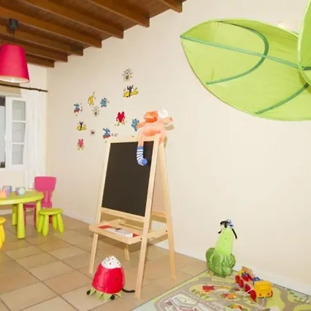 Lägenhet Miguel, 3 Bed With Private Pool