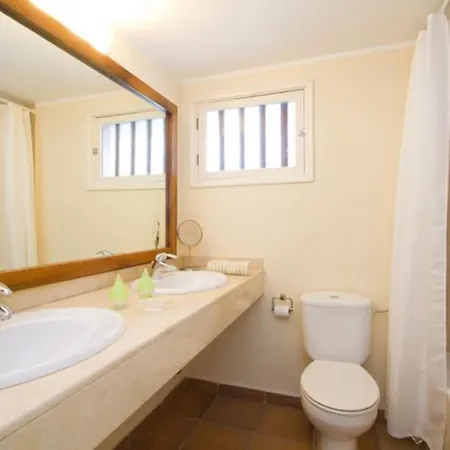 Apartament Miguel, 3 Bed With Private Pool Puerto del Carmen (Lanzarote)