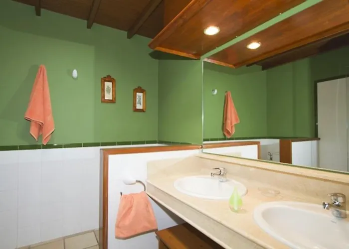 Apartmán Miguel, 3 Bed With Private Pool Puerto del Carmen (Lanzarote)